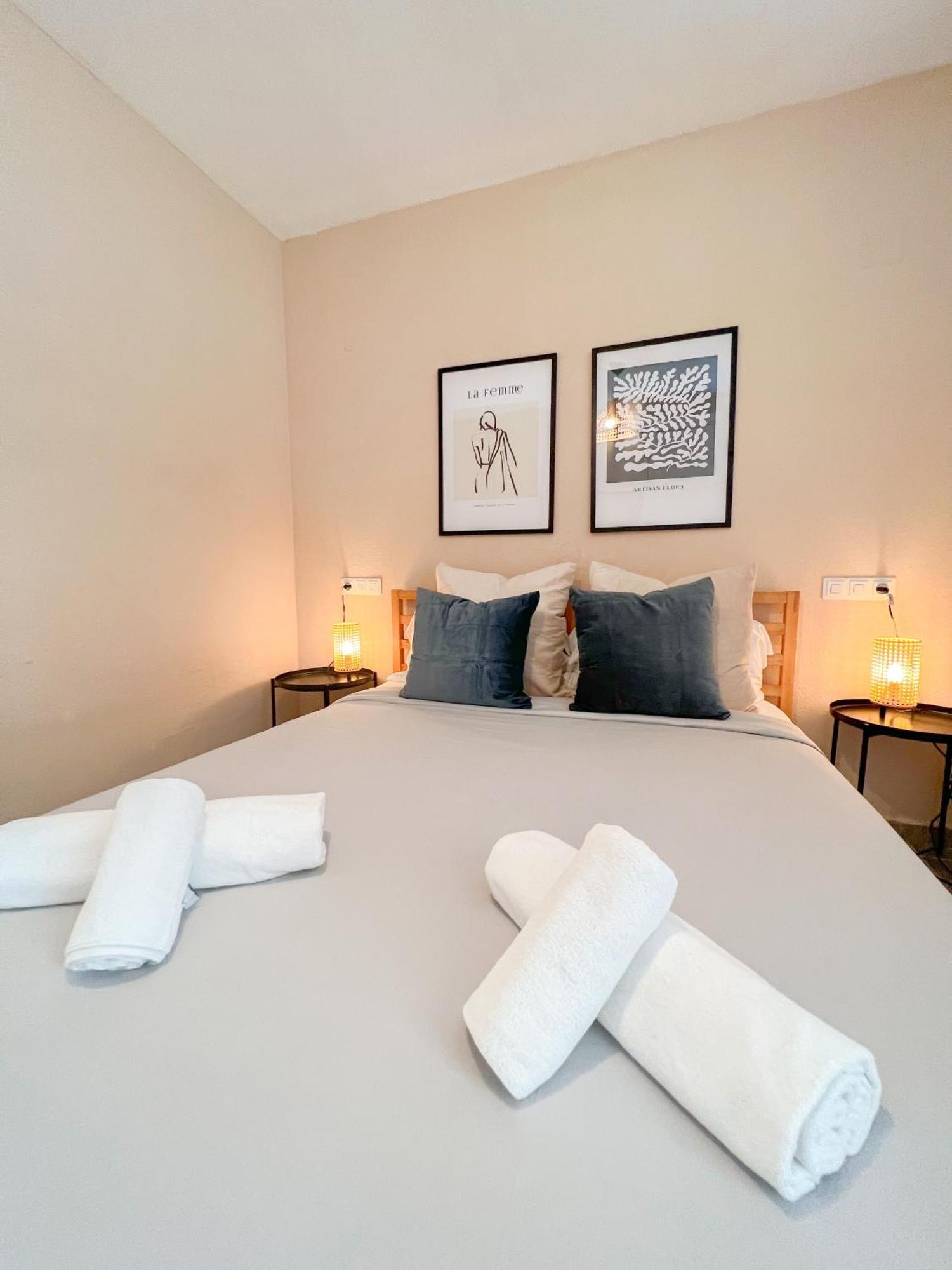 Cozy & Sunny Carihuela Park Appartement Torremolinos Buitenkant foto